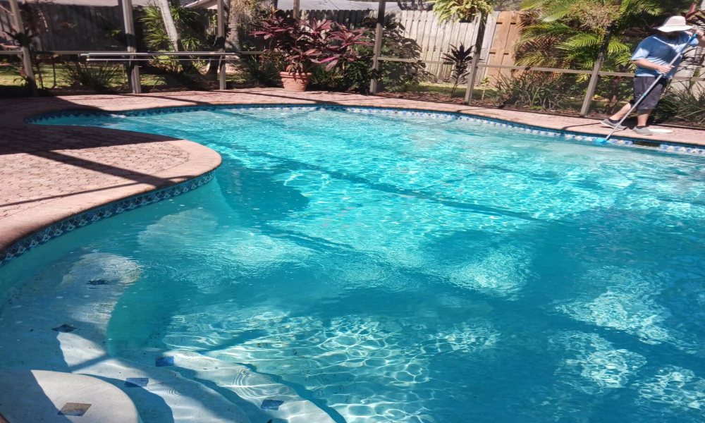 Pool Cleaning Service